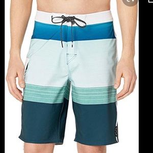Rip Curl Mirage Horizon 21” Board Shorts